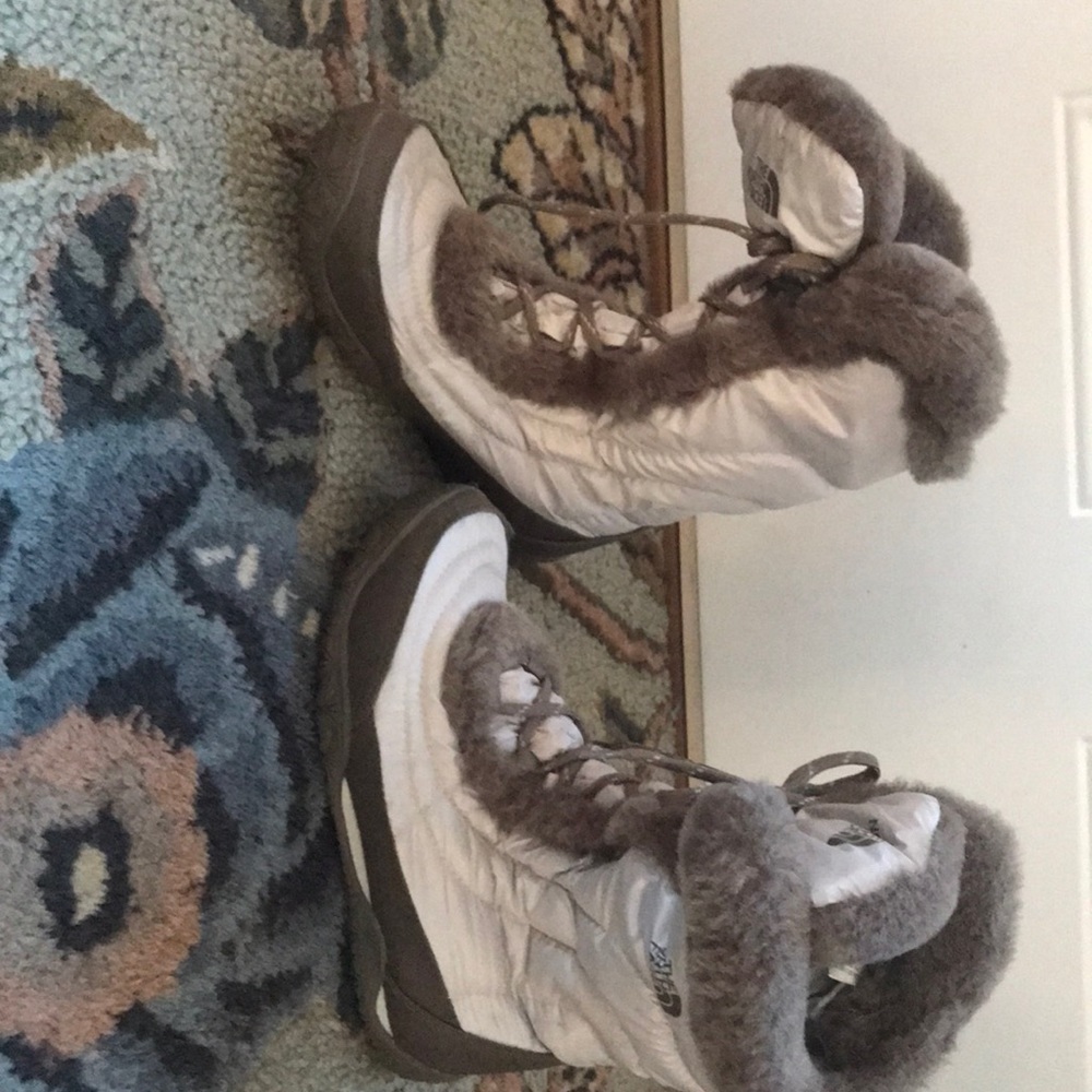 North face boots